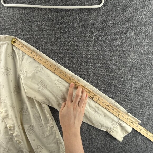 Armani Exchange Women Long Sleeve Button Up Shirt Floral Large Ivory Point - Picture 14 of 16